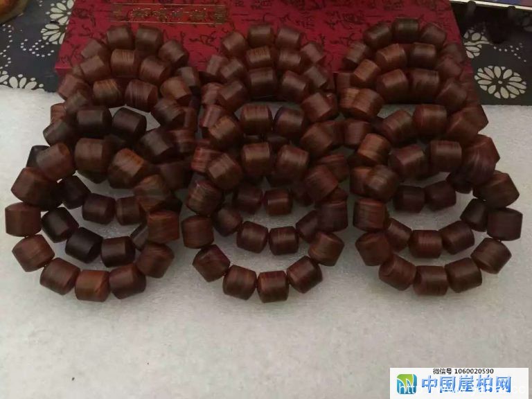 崖柏怎么看是否泡油,泡油的崖柏手串什么样?