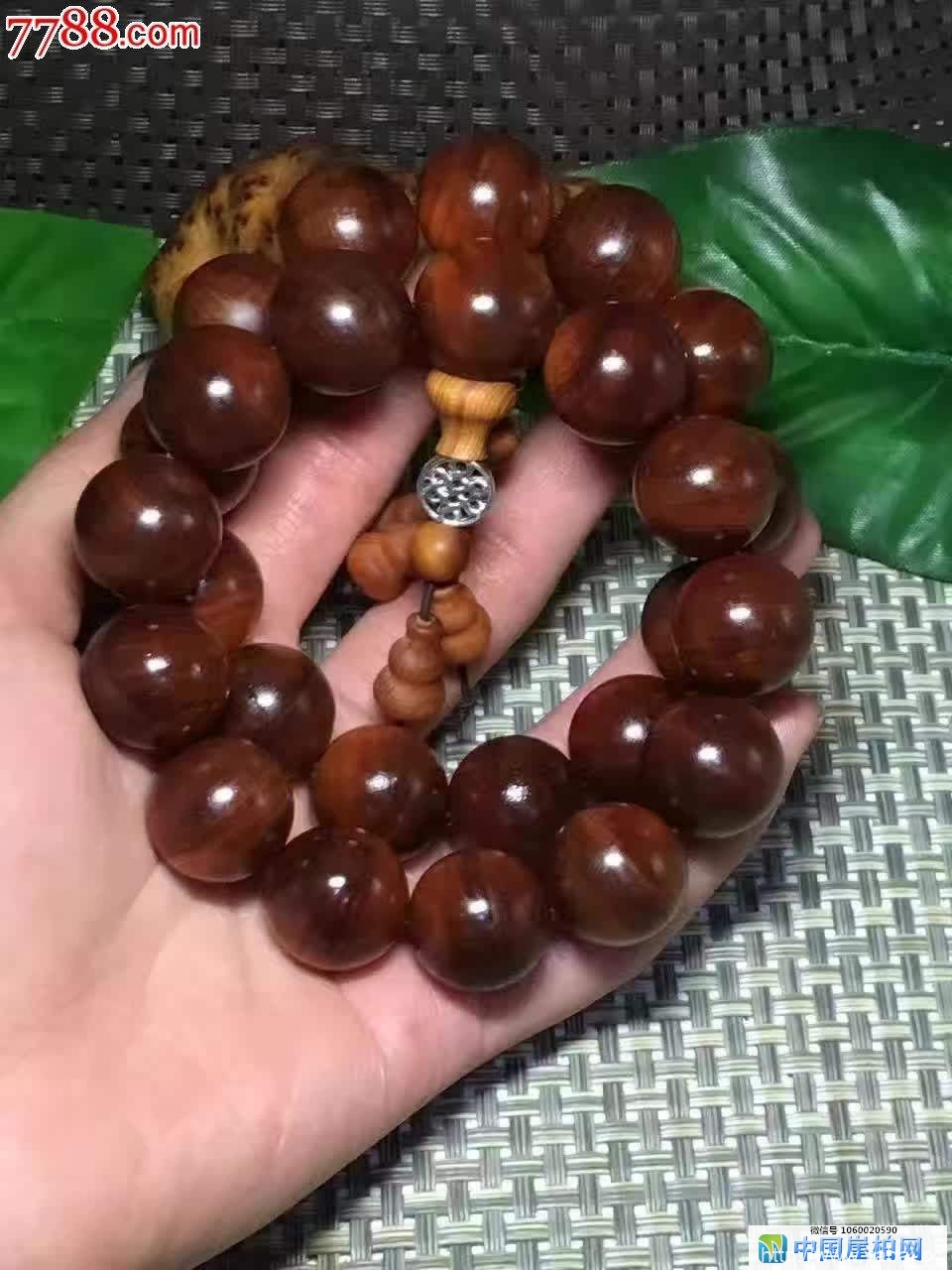 崖柏怎么看是否泡油,泡油的崖柏手串什么样?